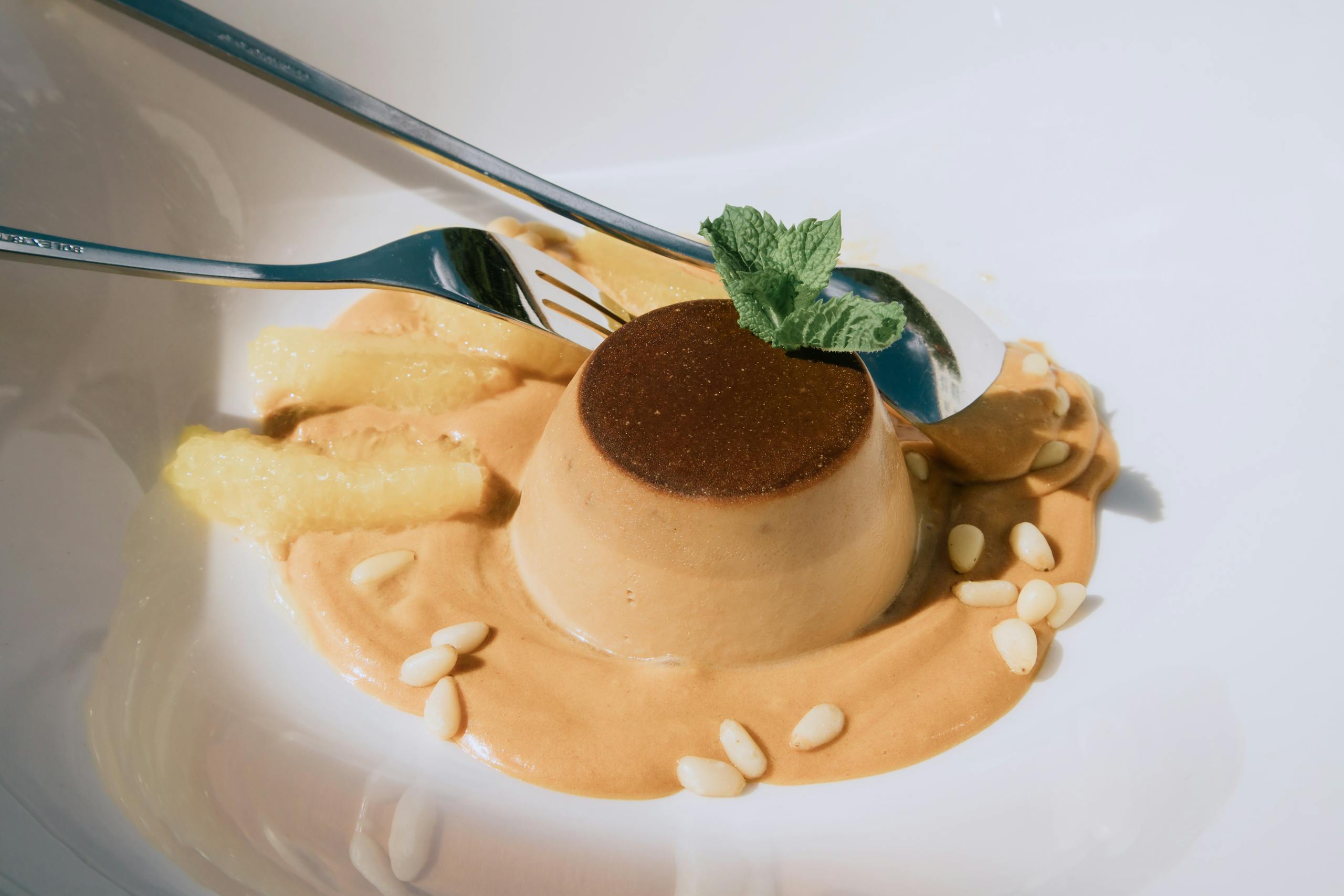 Мусс из темного шоколада